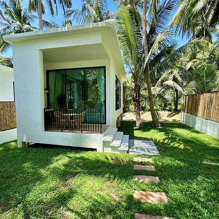 Eterno Villas Салад-Бич Экстерьер фото